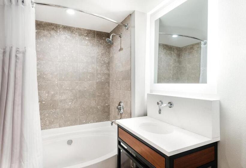 테라스 스위트, The Heathman Hotel Kirkland