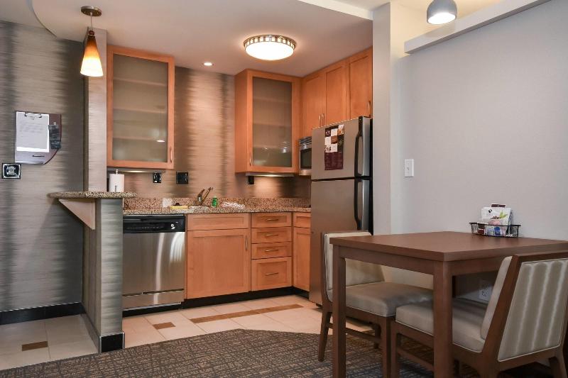 Студио Стандарт Кровать Кинг, Residence Inn Charlotte Concord