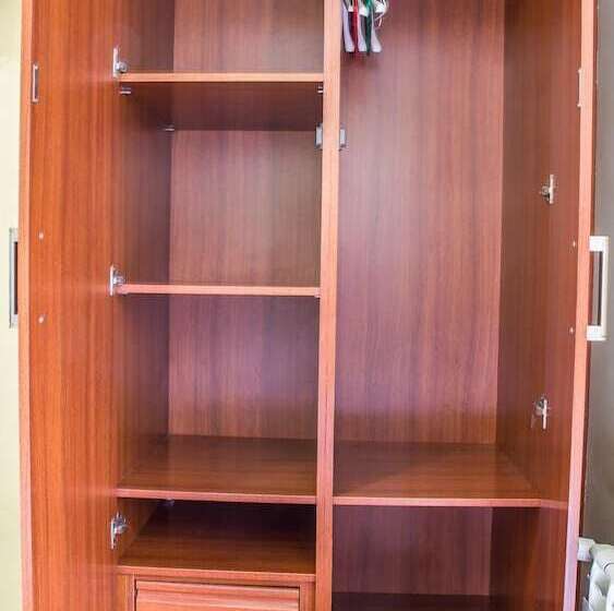 스탠다드 트리플 룸, Hostal Hotil Coruña Centro