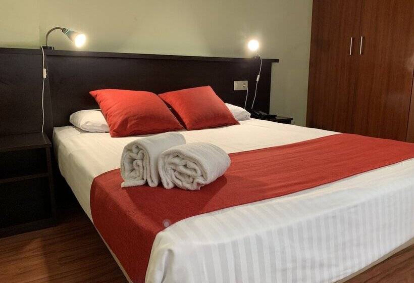 디럭스 룸, Hostal Hotil Coruña Centro
