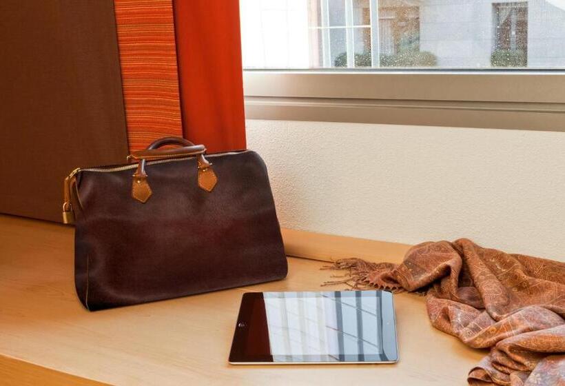 Номер Стандарт, Ibis Barcelona Centro