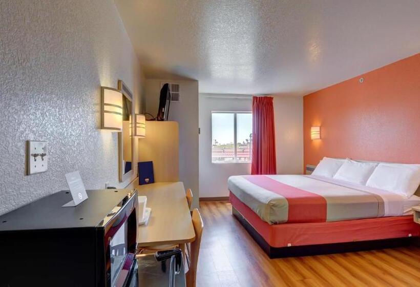 Стандартный Номер Кровать Кинг, Motel 6el Reno, Ok