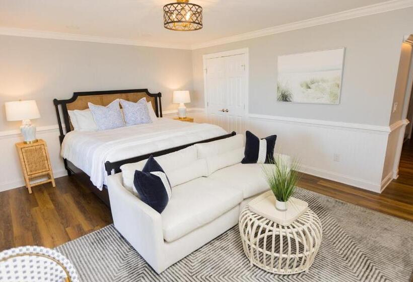 Стандартный Номер Кровать Кинг, The Burrus House Inn Waterfront Suites