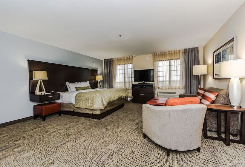 Люкс, Staybridge Suites Grand Forks, An Ihg