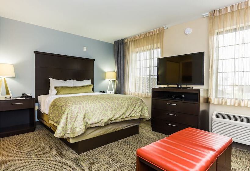 Студия Стандарт, Staybridge Suites Grand Forks, An Ihg