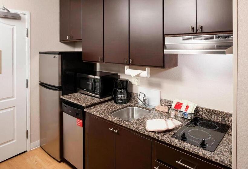 Студио Стандарт Кровать Кинг, Towneplace Suites Columbus