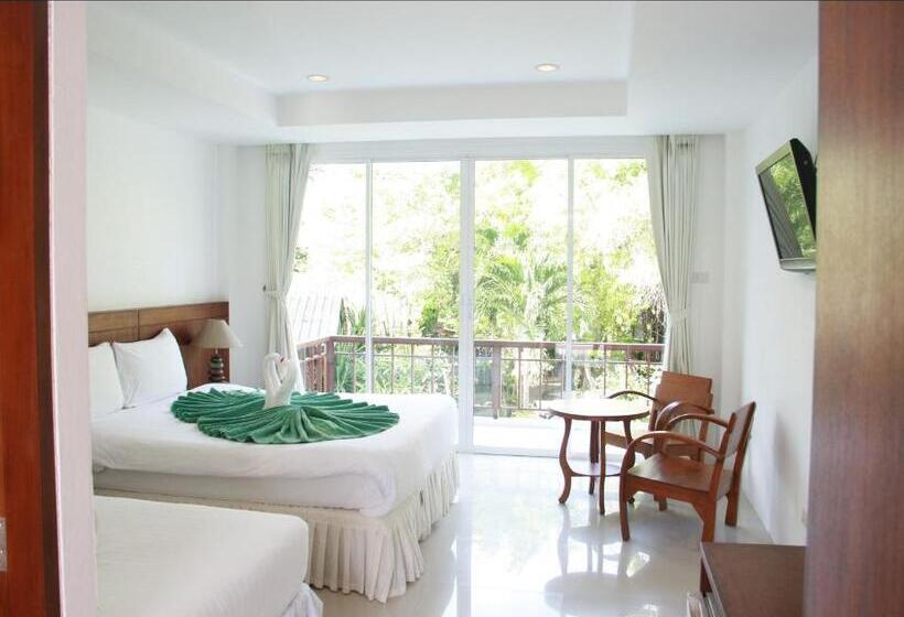 Трехместный Номер Superior, Kirati Beach Resort