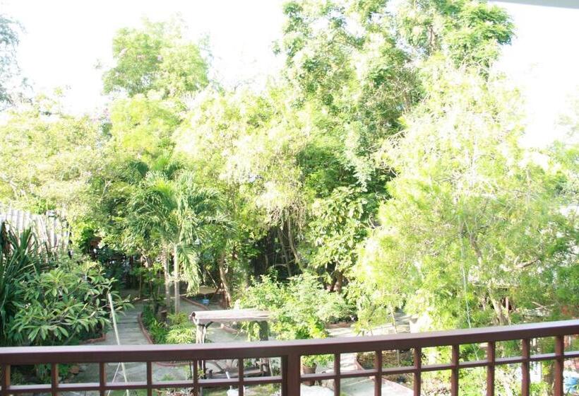 Номер Deluxe, Kirati Beach Resort