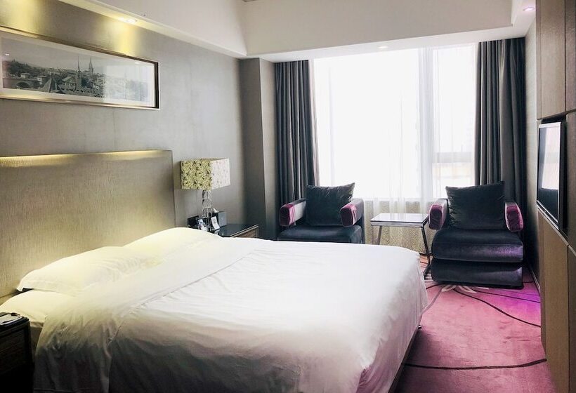 Номер Superior, La Perle International Hotel   Free Shuttle Between Hotel And Exhibition Center During Canton Fair &