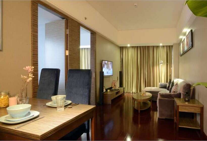 Family Suite, La Perle International Hotel   Free Shuttle Between Hotel And Exhibition Center During Canton Fair &