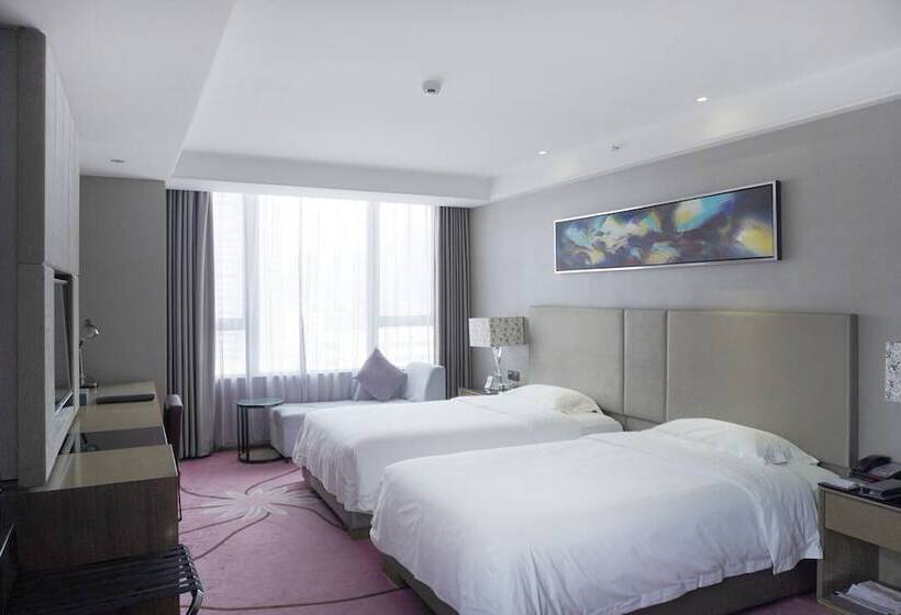 Номер Executive, La Perle International Hotel   Free Shuttle Between Hotel And Exhibition Center During Canton Fair &
