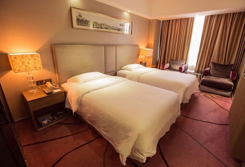 Номер Executive, La Perle International Hotel   Free Shuttle Between Hotel And Exhibition Center During Canton Fair &