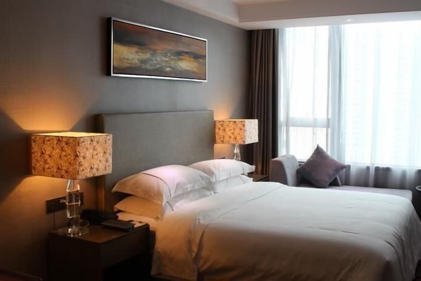 Номер Superior, La Perle International Hotel   Free Shuttle Between Hotel And Exhibition Center During Canton Fair &