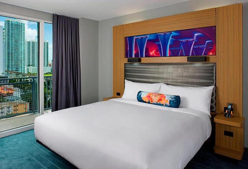 스탠다드 룸 킹사이즈 침대, Aloft Miami  Brickell