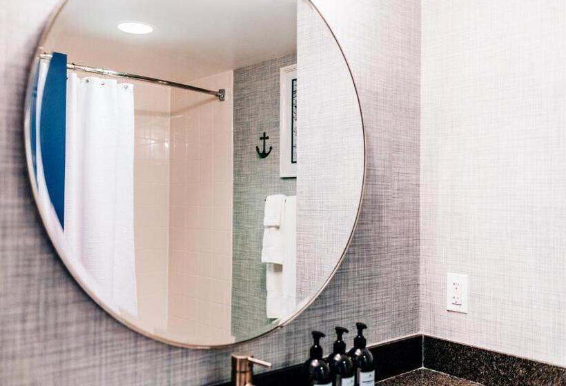 Номер Deluxe Кровать Кинг, Salem Waterfront Hotel & Suites