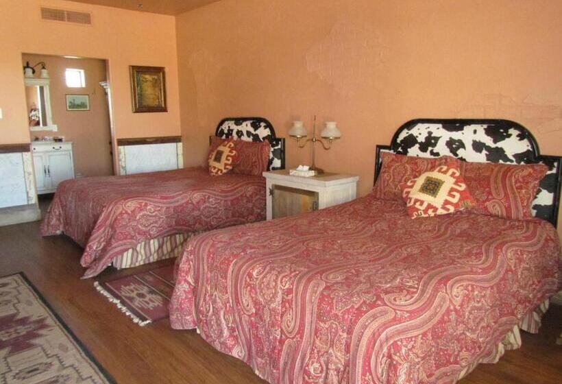 Номер Стандарт, Tombstone Monument Guest Ranch