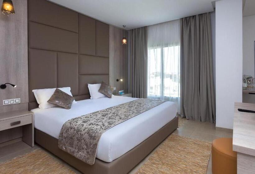 带海景的复工套房, Nour Congress & Resort