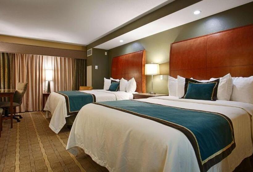 Номер Стандарт Вид на Город, Oshkosh Marriott Waterfront Hotel & Convention Center