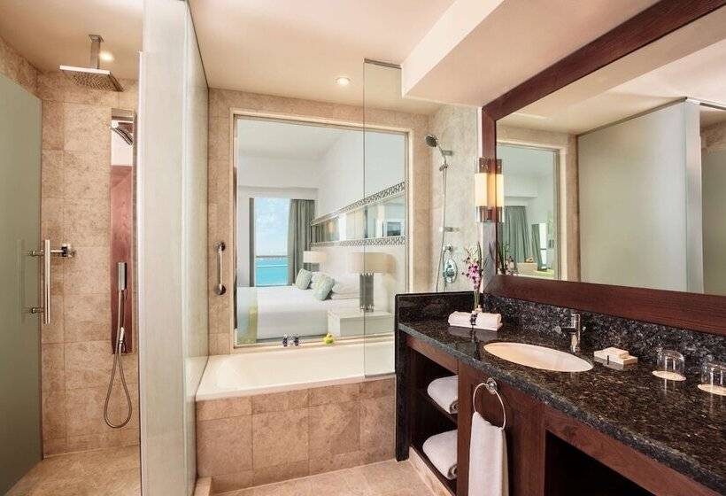 Family Suite, Ja Ocean View Hotel, Jumeirah Beach Dubai