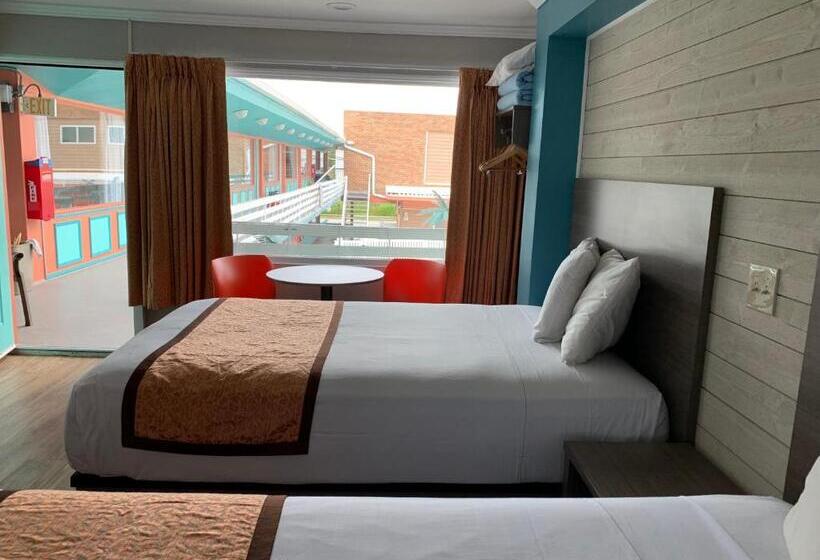 Номер Стандарт 2 Двуспальные Кровати, Dolphin Inn
