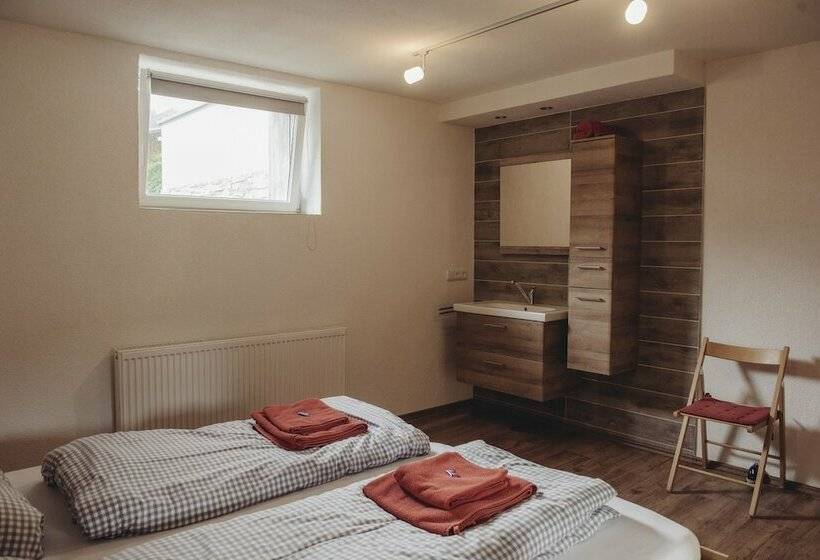 Апартаменты Comfort 2 Спальни, Aparthotels Berwang, Haus Cornelia En Haus Wiesengrund
