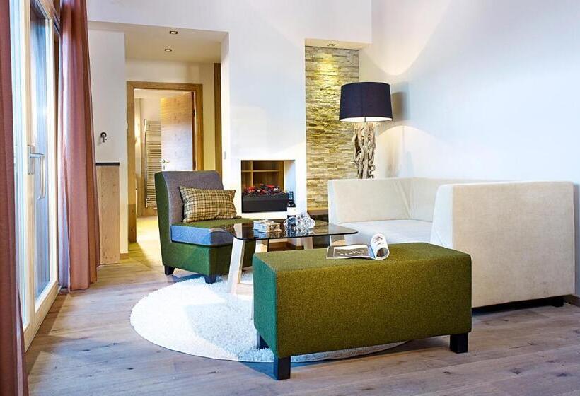 سوییت سوپریور, Ritzlerhof   Adults Only
