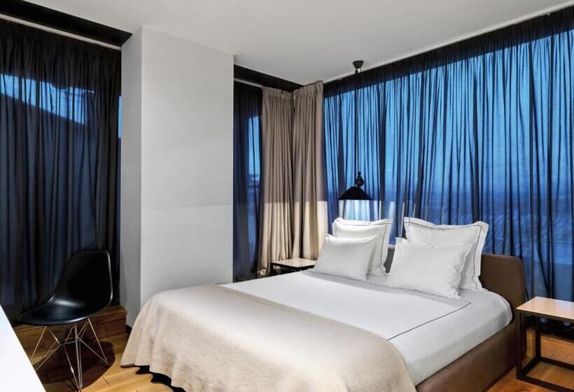 Представительский номер с видом, Sense Hotel Sofia, A Member Of Design Hotels