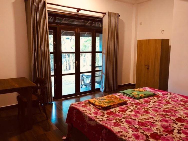 标准间带露台, Om Yoga Shala Beruwala