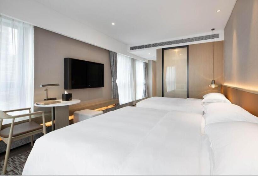سوییت خانوادگی, Leeden Hotel Hangzhou