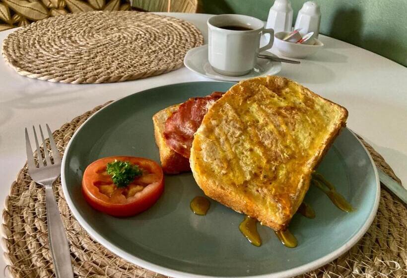 패밀리 룸, The Merino Guest House
