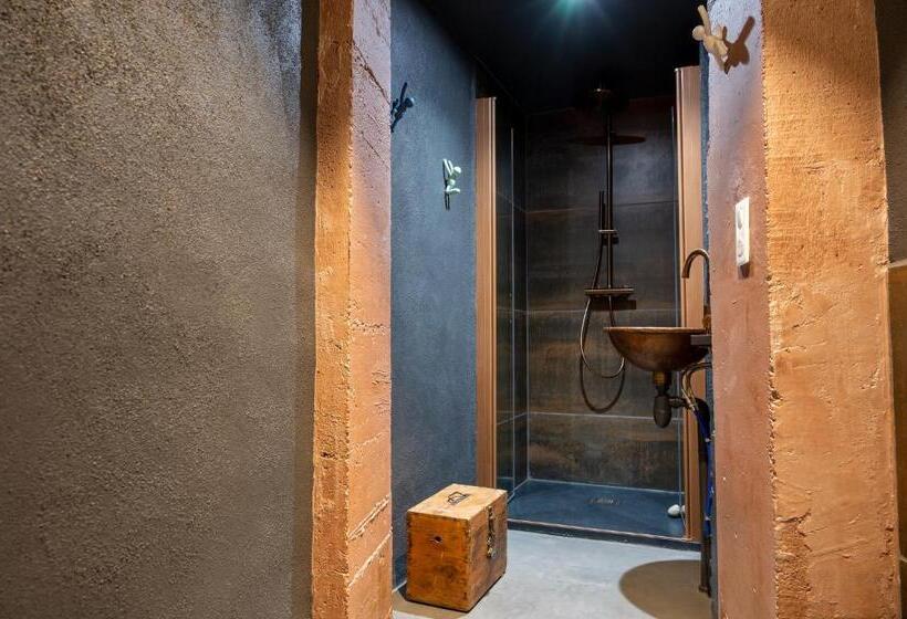 Номер Стандарт, B&b Bacchus Grotto With Only 1 Suite 45m2, Plunge Pool & Jardin Privé