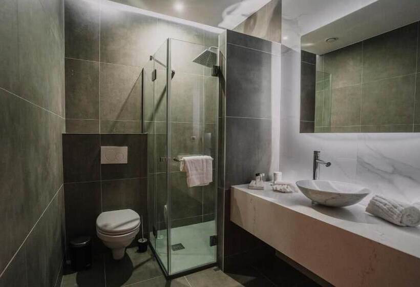 Superior Room, Concorde