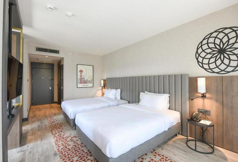اتاق استاندارد, Crowne Plaza Ankara, An Ihg