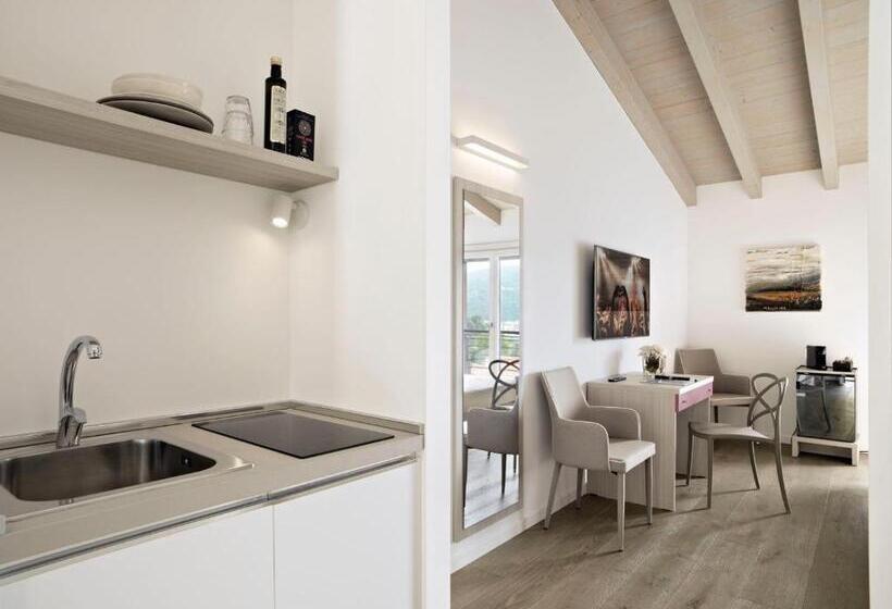 Трехместный Номер Комфорт, Residence Caffe Maya