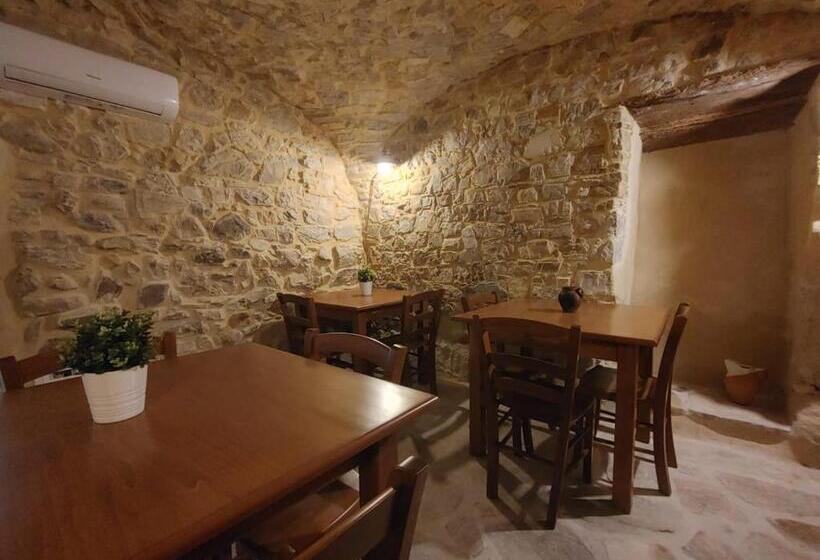 Номер Стандарт Трехместный, Borgo Sciugolo