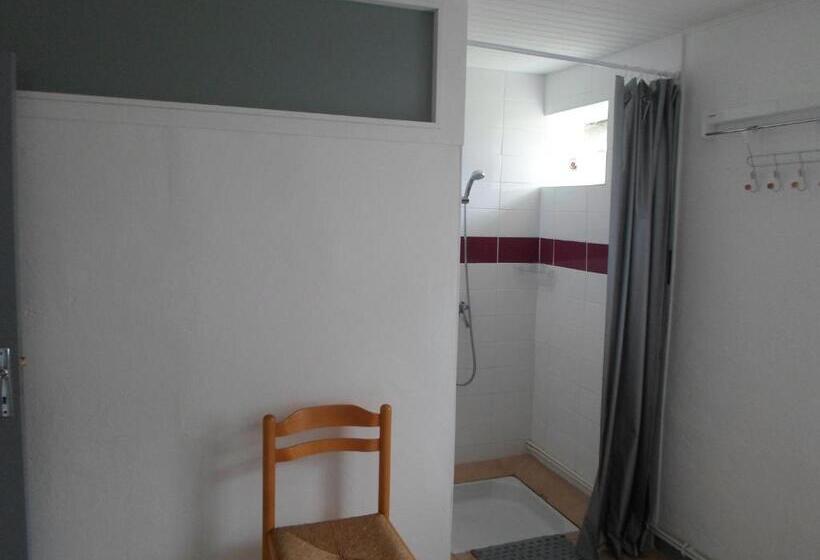 침실 2개 주택, Relais Des Chaux