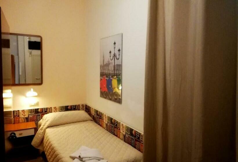스탠다드 싱글 룸, Galles Rimini