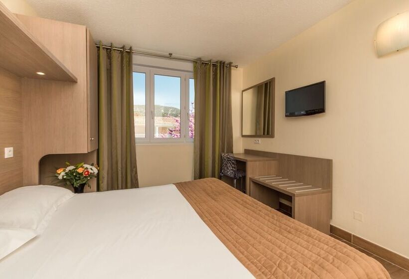 Номер Стандарт Трехместный, Hôtel Thalassa
