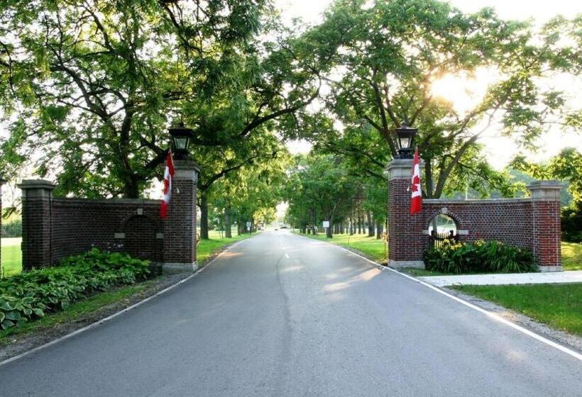 침실 2개 스위트, Residence & Conference Centre   King City