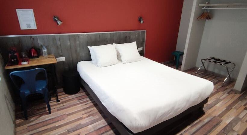 スタンダードルーム, Logis Hotel Yseria   Historical Center
