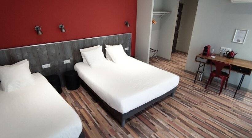 スタンダードトリプルルーム, Logis Hotel Yseria   Historical Center