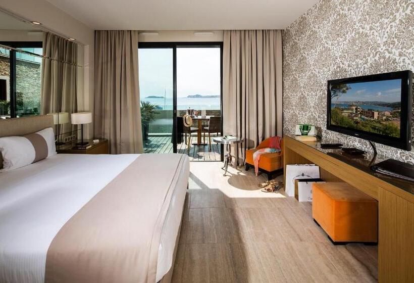 Номер Superior Вид на Море, Hostellerie La Farandole