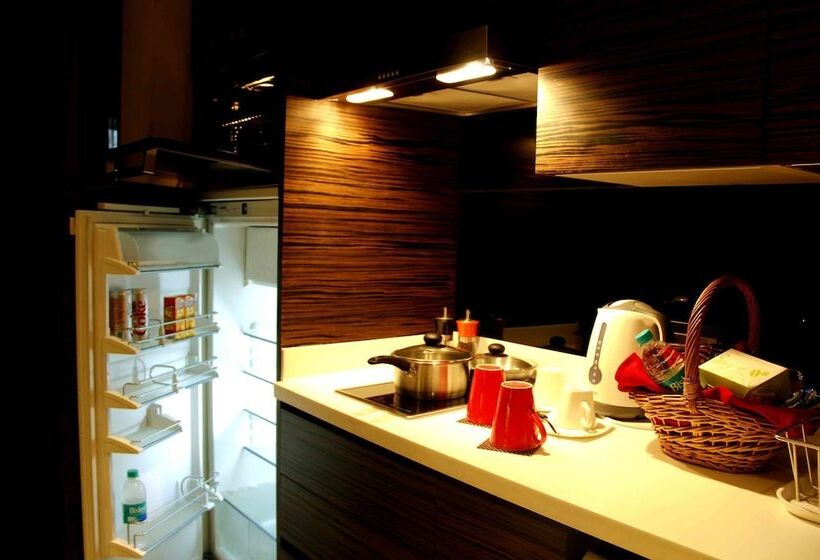 带1个卧室的公寓, Iidl Suites