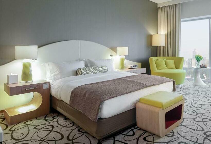 Номер Deluxe Кровать Кинг с Видом, Sofitel Dubai Downtown