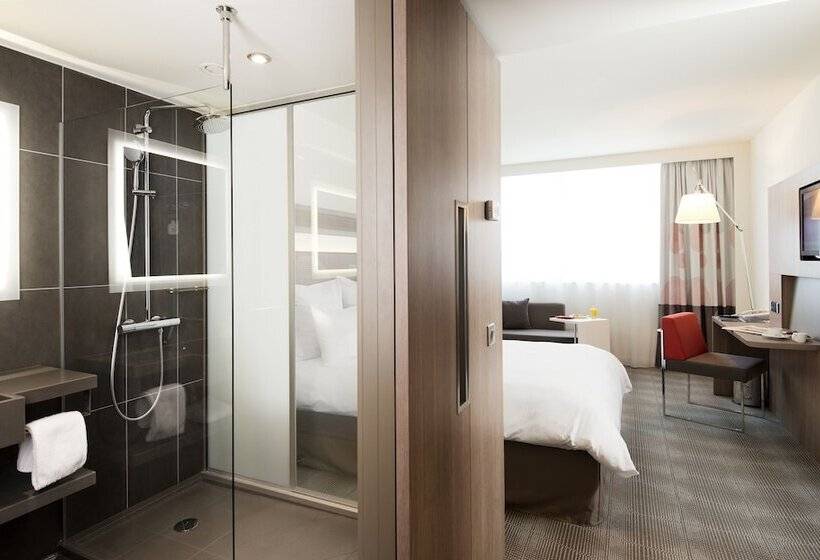 Номер Superior, Novotel Sofia