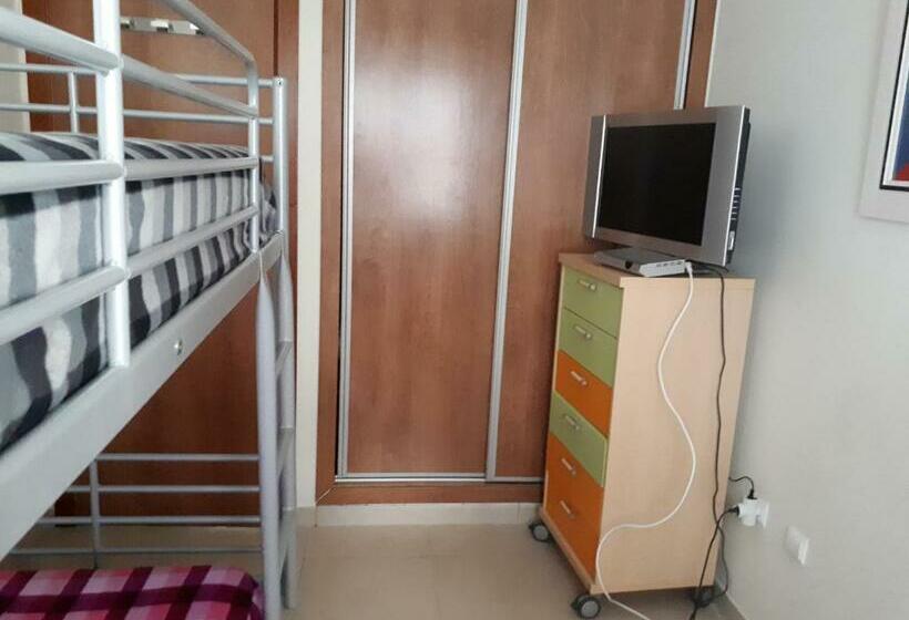 Апартаменты 2 Спальни, Oropesa Ciudad De Vacaciones 3000