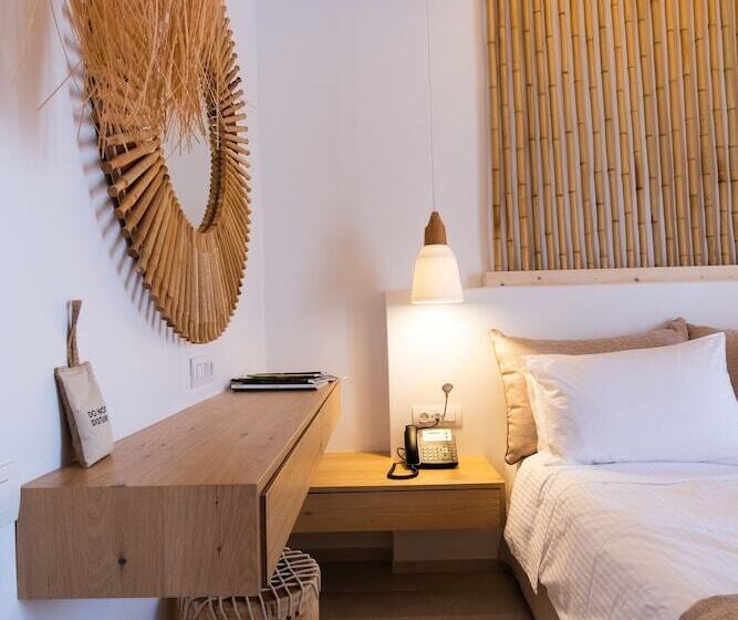 Номер Superior Вид на Бассейн, Aktaion Beach Boutique Hotel & Spa