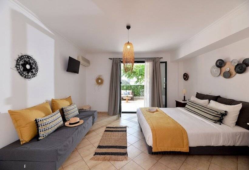 Трехместный Номер Классика, Aktaion Beach Boutique Hotel & Spa