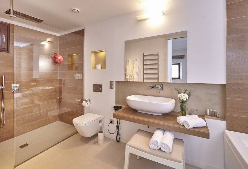 Люкс, Bennoc Petit Hotel   Only Adults