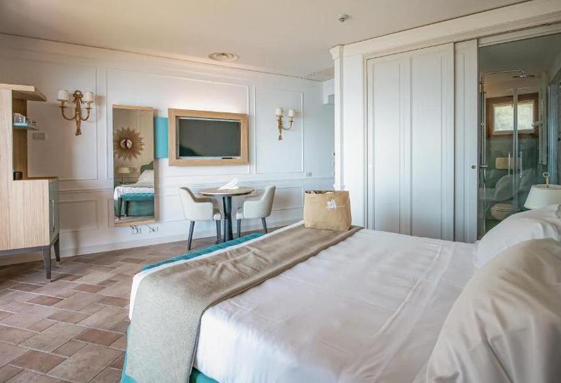 اتاق لوکس با چشم‌انداز دریا, Golfo Dei Poeti Relais & Spa